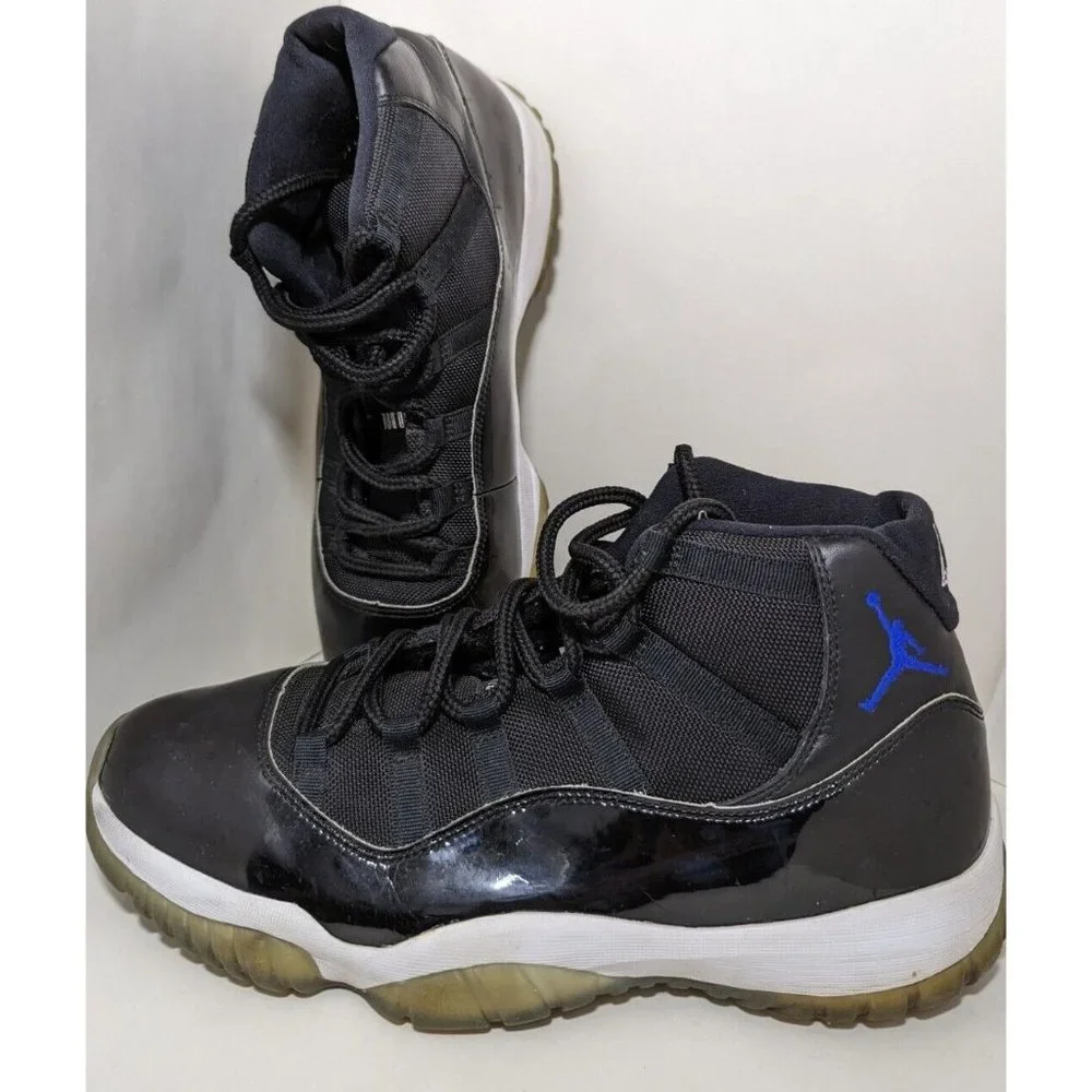 Nike jordan 11